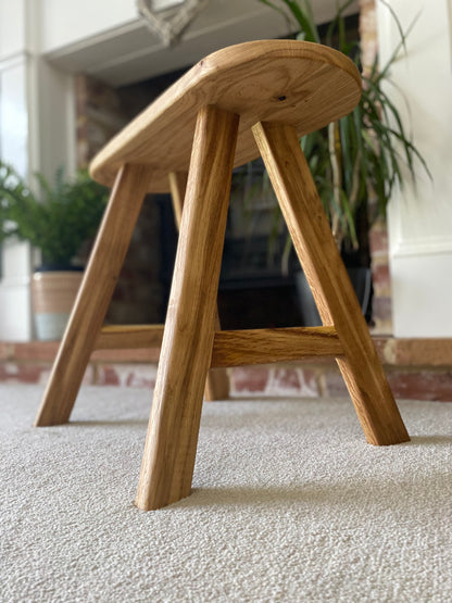 Oak Stool | Elegant Design | Traditional Joinery