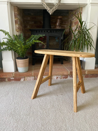 Oak Stool | Elegant Design | Traditional Joinery