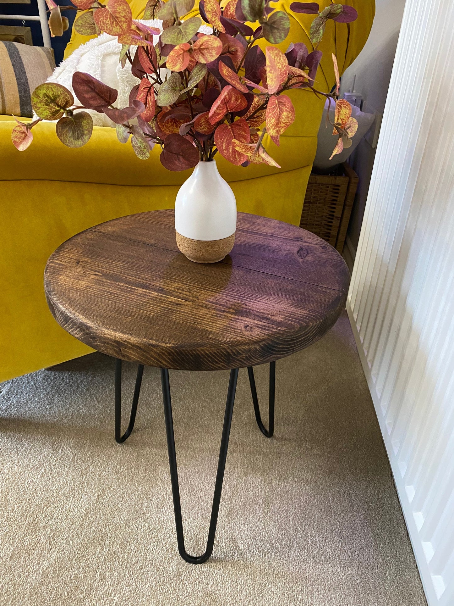 Scaffold board side table with hairpin legs